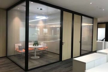 辦公室玻璃隔斷的防火等級有要求嗎-秉帝隔斷