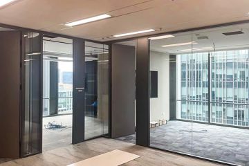 透明未來，共創(chuàng)辦公新境—探秘上海辦公室全景玻璃隔斷廠家-秉帝隔斷